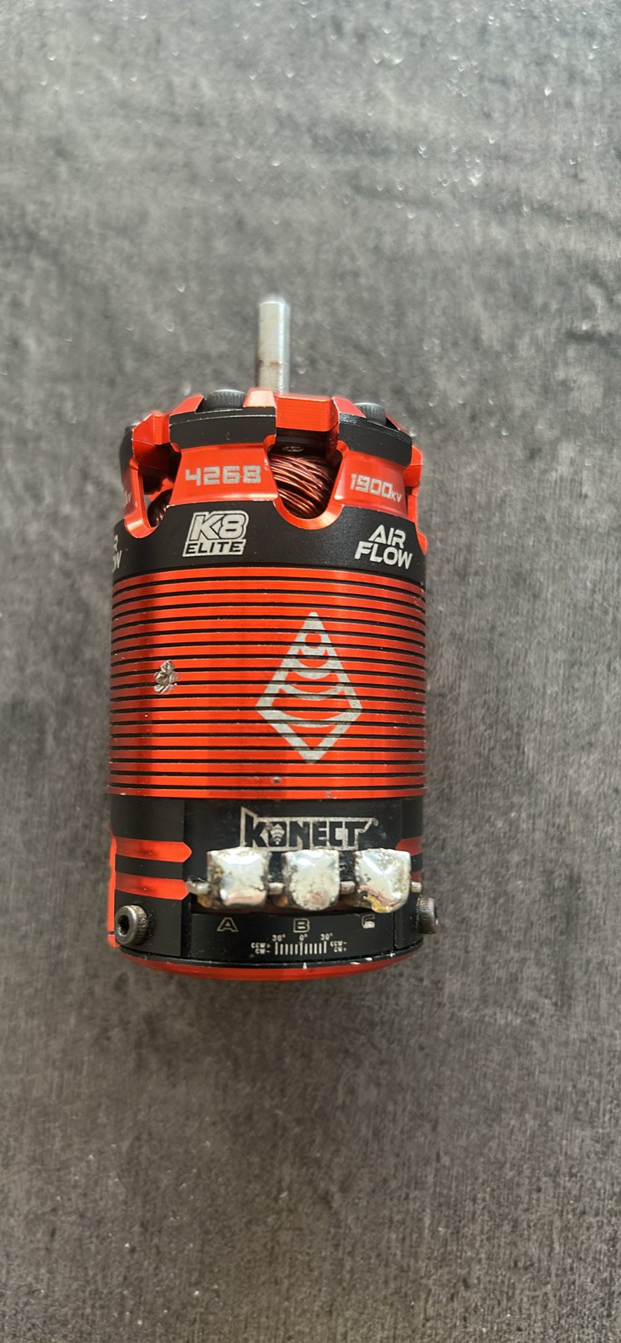 Moteur Konect K8 élite 1900KV, Électronique (radio, moteur, ESC…), État correct, Albi, petite annonce RC sur Pitboard